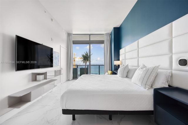 460 NE 28th St 4002, Miami, FL 33137