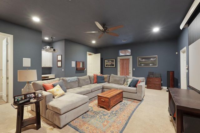 8336 Park Pl, Tracy, CA 95304