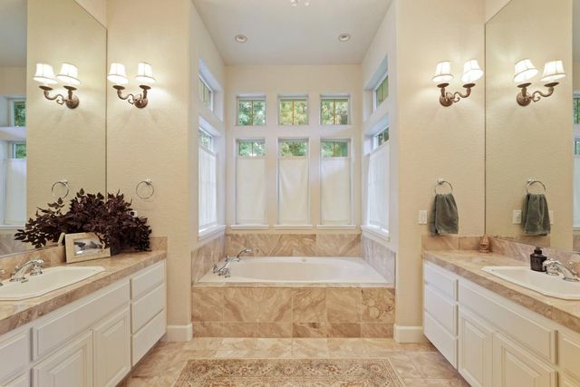 8336 Park Pl, Tracy, CA 95304