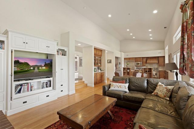 8336 Park Pl, Tracy, CA 95304