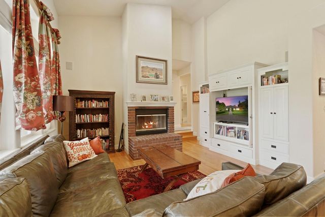 8336 Park Pl, Tracy, CA 95304