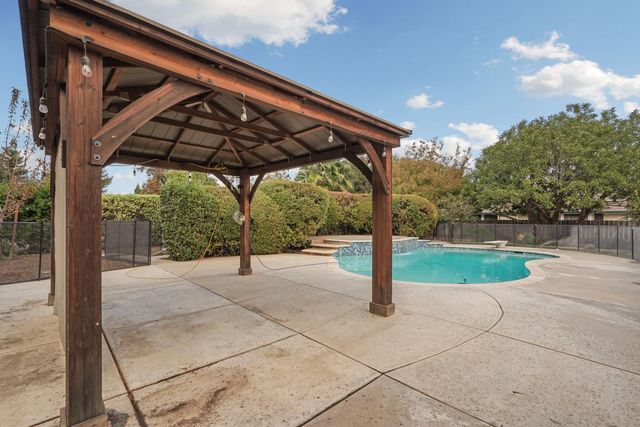 8336 Park Pl, Tracy, CA 95304