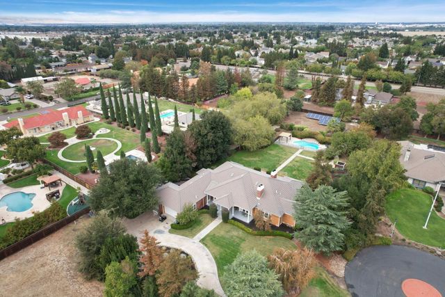 8336 Park Pl, Tracy, CA 95304