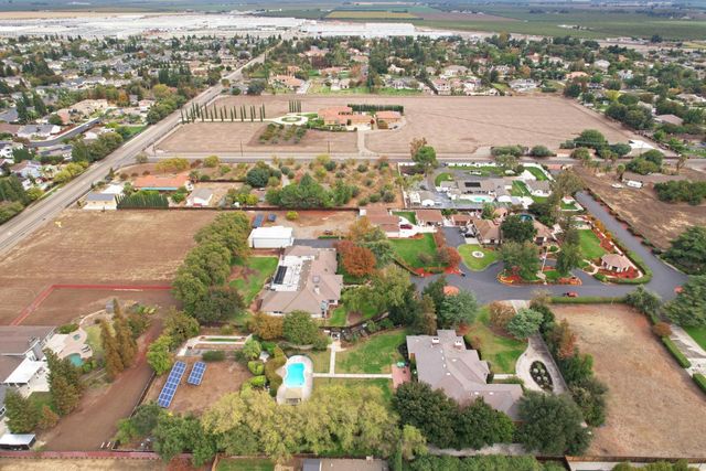 8336 Park Pl, Tracy, CA 95304