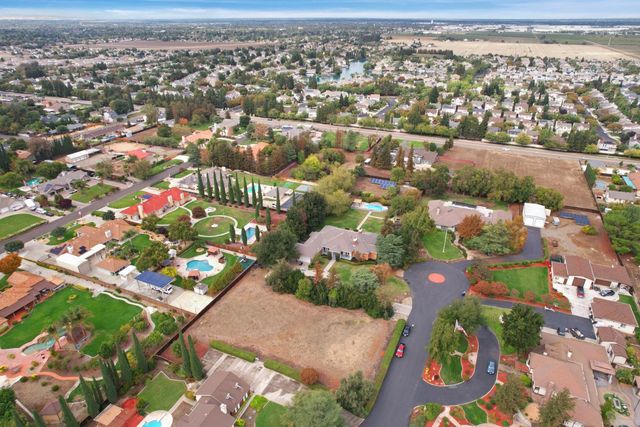 8336 Park Pl, Tracy, CA 95304