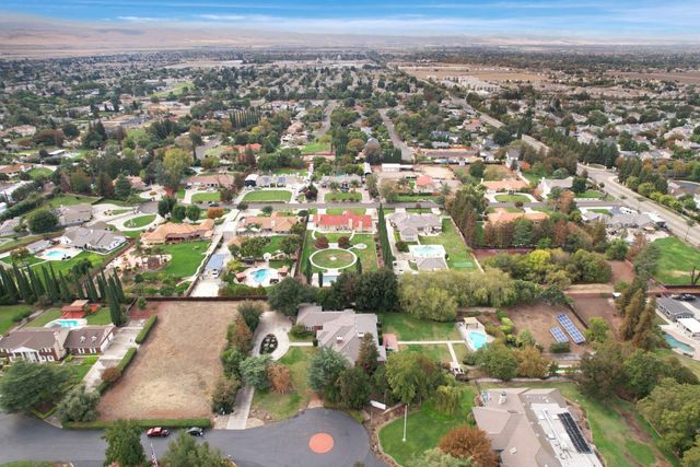 8336 Park Pl, Tracy, CA 95304