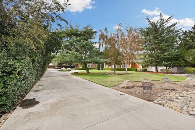 8336 Park Pl, Tracy, CA 95304