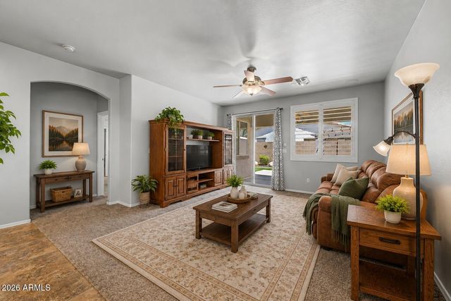 9202 W BENT TREE Drive, Peoria, AZ 85383