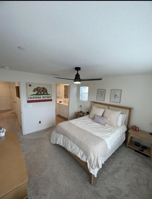 Image 14 of property listing at 6302 E Moscato Drive, Fresno, CA 93727