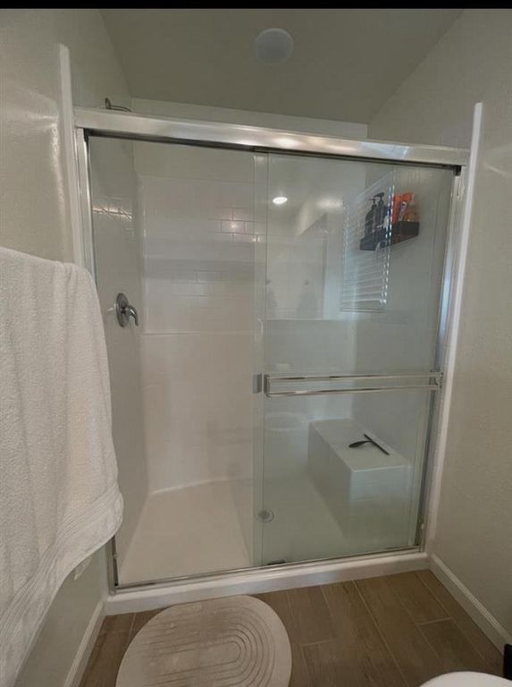 Image 17 of property listing at 6302 E Moscato Drive, Fresno, CA 93727