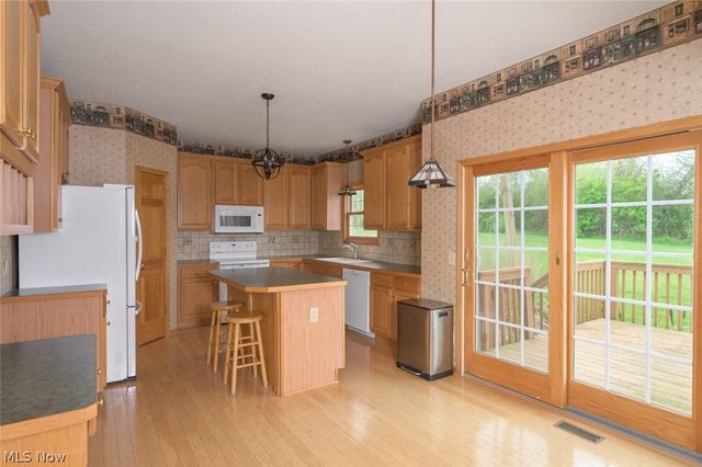 8772 Waterford Court, Streetsboro, OH 44241