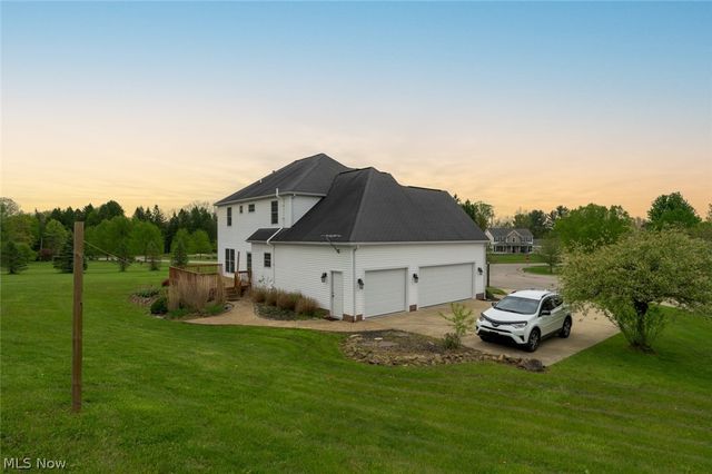 8772 Waterford Court, Streetsboro, OH 44241