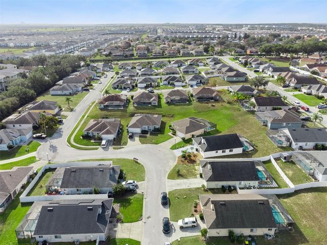 431 HILLCREST DRIVE, Davenport, FL 33897