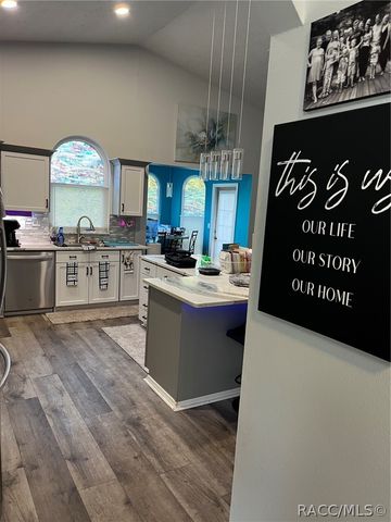 1484 W Pinehill Drive, Beverly Hills, FL 34465