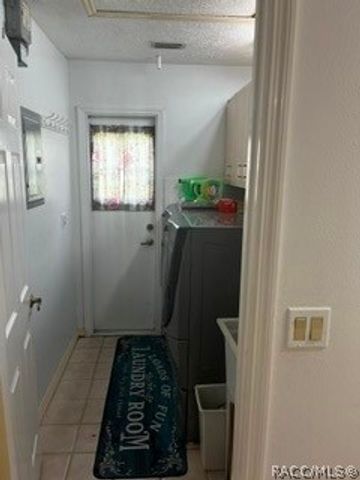 1484 W Pinehill Drive, Beverly Hills, FL 34465
