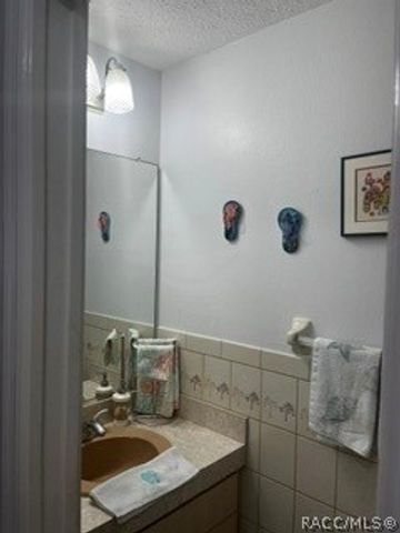 1484 W Pinehill Drive, Beverly Hills, FL 34465