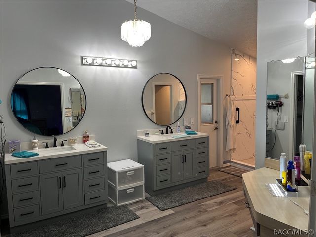 1484 W Pinehill Drive, Beverly Hills, FL 34465
