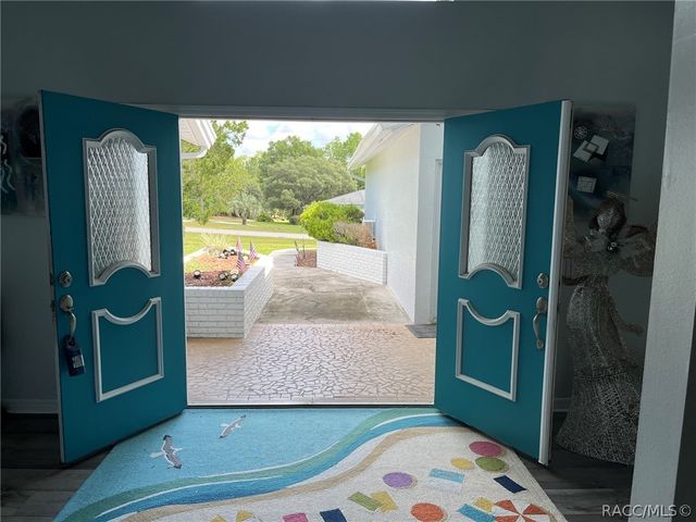 1484 W Pinehill Drive, Beverly Hills, FL 34465