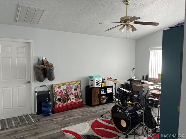 1484 W Pinehill Drive, Beverly Hills, FL 34465