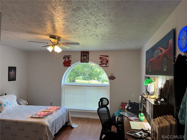 1484 W Pinehill Drive, Beverly Hills, FL 34465