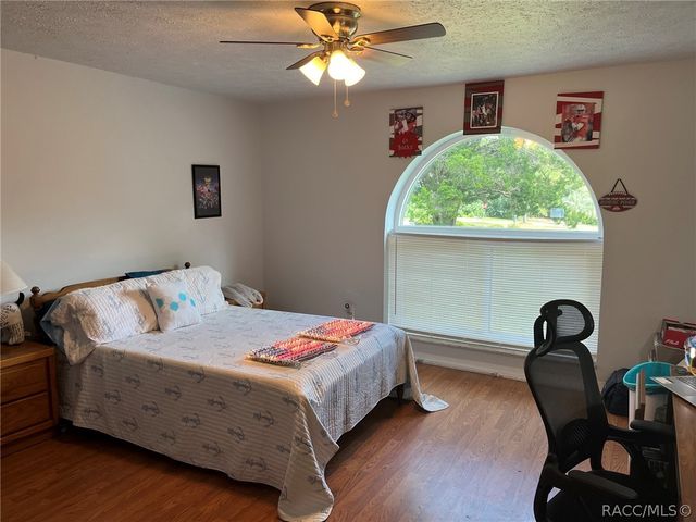 1484 W Pinehill Drive, Beverly Hills, FL 34465