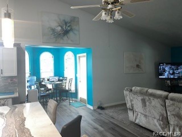 1484 W Pinehill Drive, Beverly Hills, FL 34465