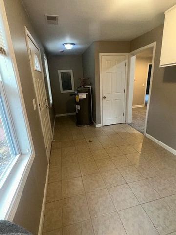 18750 Sumpter Road, Belleville, MI 48111