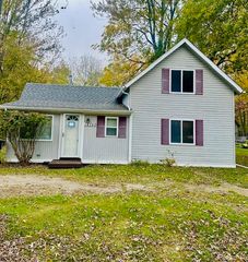 18750 Sumpter Road, Belleville, MI 48111