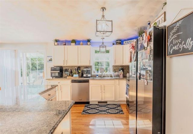61 Lonsdale Street, West Warwick, RI 02893
