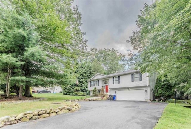 61 Lonsdale Street, West Warwick, RI 02893