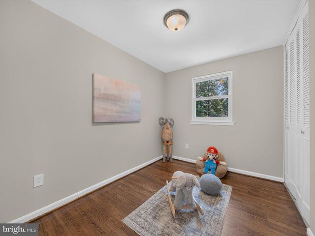 5502 KINGS PARK DR, Springfield, VA 22151
