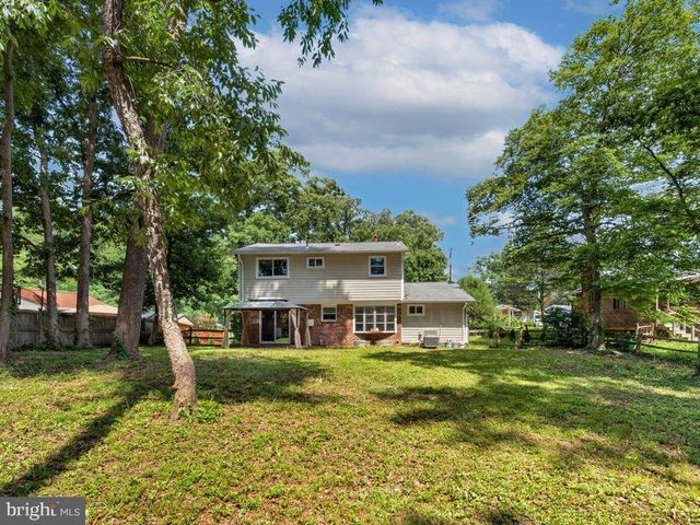 5502 KINGS PARK DR, Springfield, VA 22151