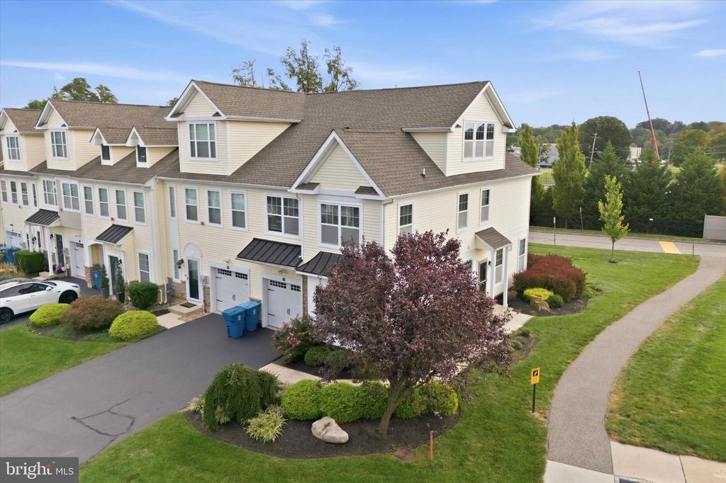 317 ROSS CT, WYNCOTE, PA 19095 — exterior