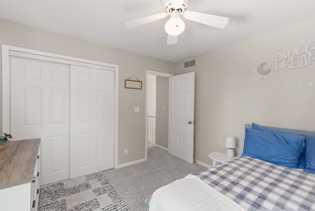 12374 Wellington Ridge Drive, Clive, IA 50325