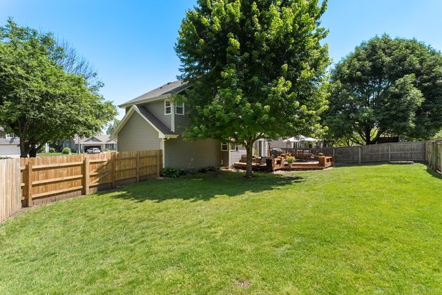 12374 Wellington Ridge Drive, Clive, IA 50325
