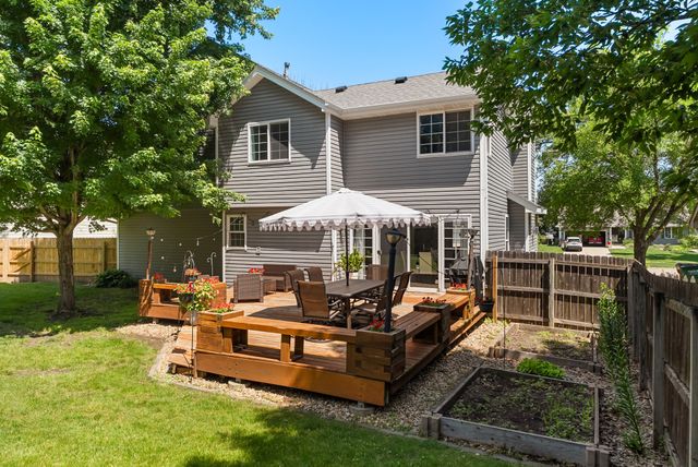 12374 Wellington Ridge Drive, Clive, IA 50325
