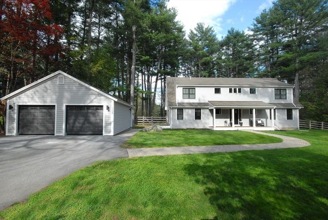 136 Holden Wood Rd, Concord, MA 01742