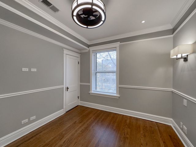 1940 W Berenice Avenue 2, Chicago, IL 60613