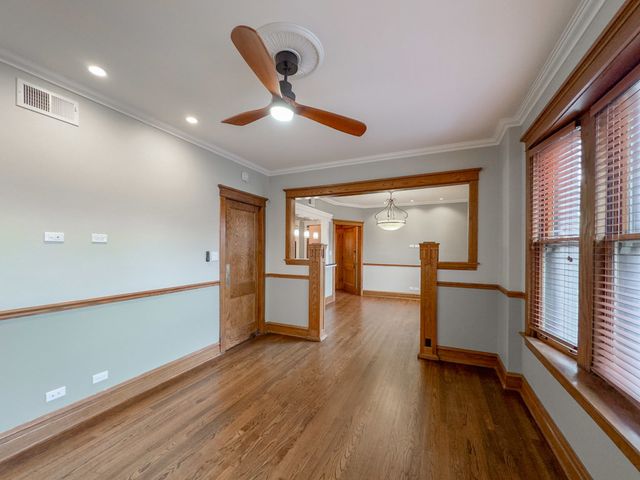 1940 W Berenice Avenue 2, Chicago, IL 60613