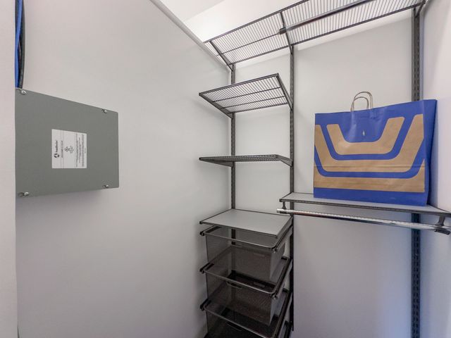 1940 W Berenice Avenue 2, Chicago, IL 60613