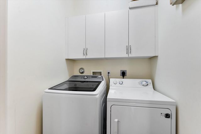 285 SE 6th Avenue J, Delray Beach, FL 33483