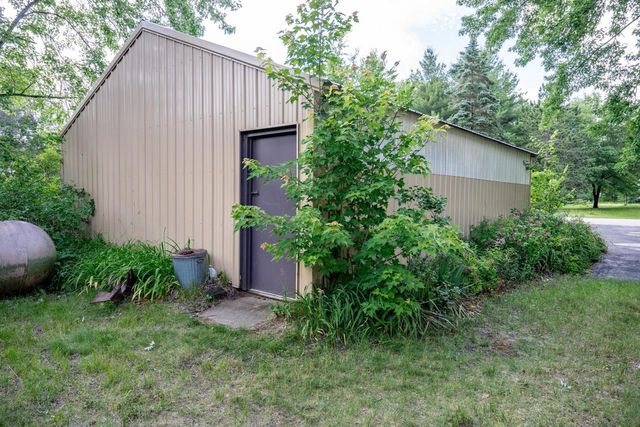 W5533 Overlook Drive, New Lisbon, WI 53950