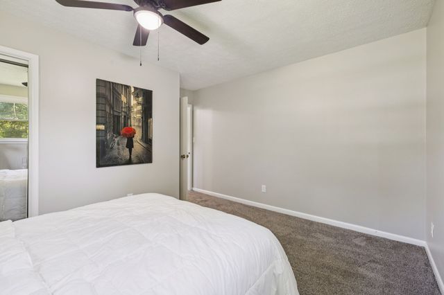 129 Dylark Dr, Waverly, TN 37185