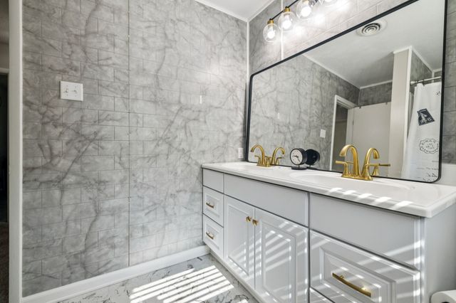 129 Dylark Dr, Waverly, TN 37185