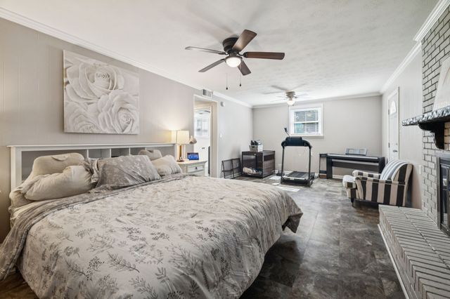 129 Dylark Dr, Waverly, TN 37185