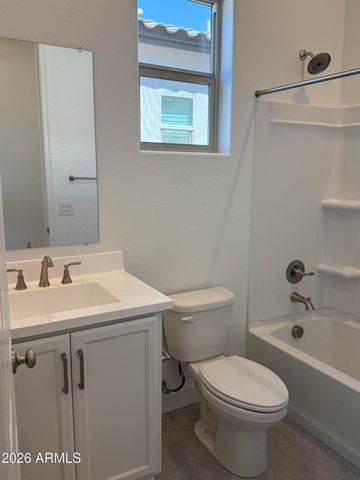 2921 E MISSION Lane, San Tan Valley, AZ 85140