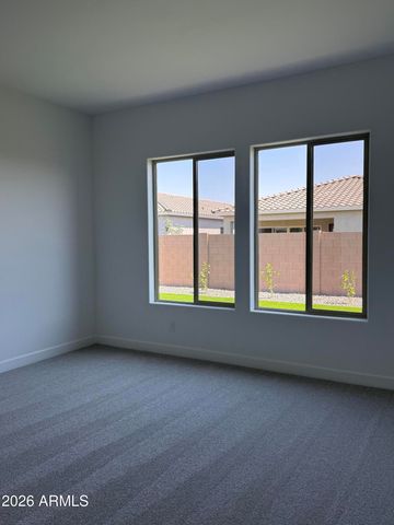 2921 E MISSION Lane, San Tan Valley, AZ 85140