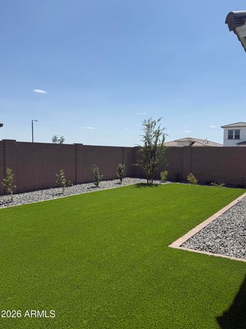 2921 E MISSION Lane, San Tan Valley, AZ 85140
