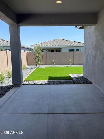 2921 E MISSION Lane, San Tan Valley, AZ 85140