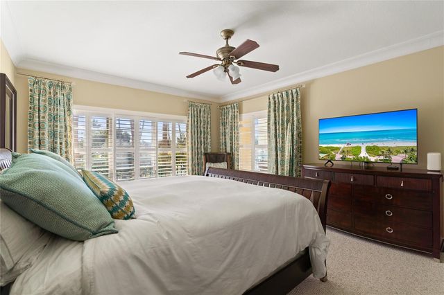 1228 Hillsboro Mile 202, Hillsboro Beach, FL 33062